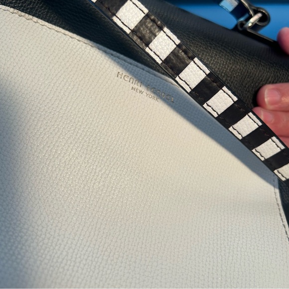 Henri Bendel crossbody fold over Robot Bag - Picture 7 of 14